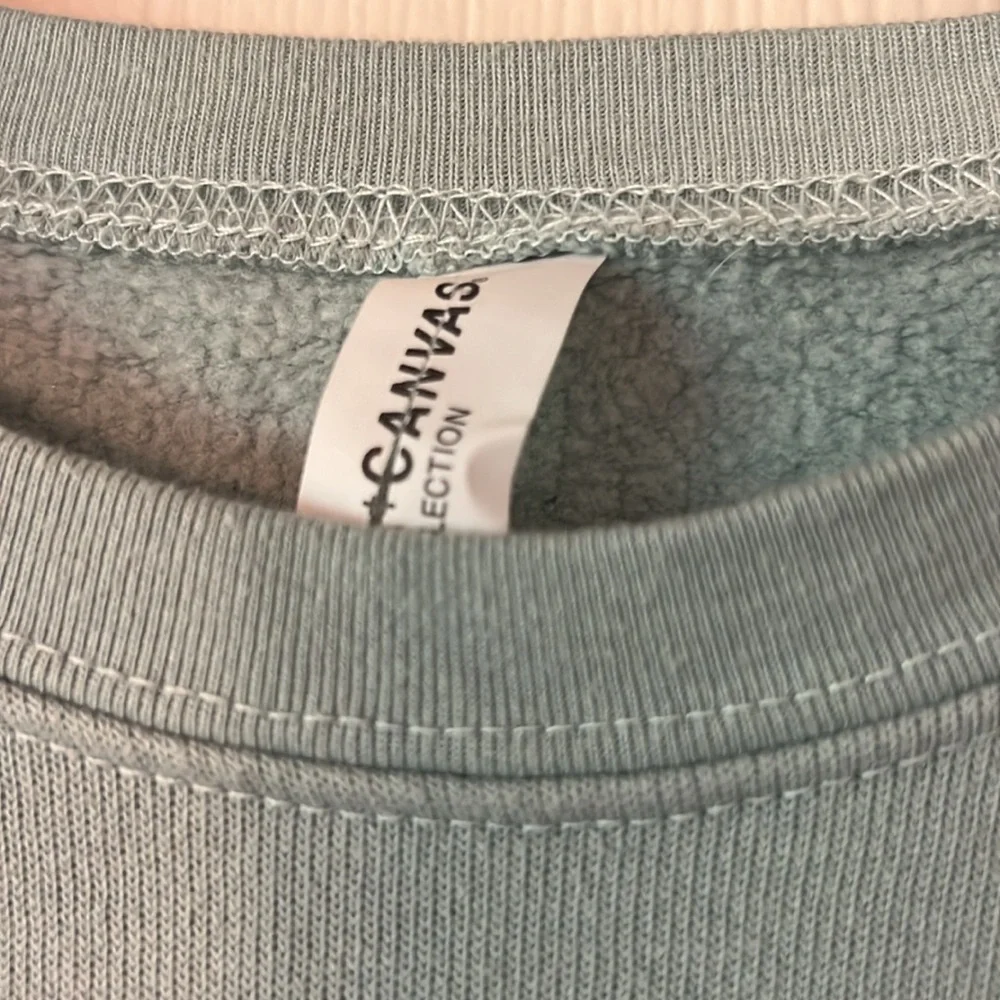 Adorable green burro sweatshirt size XL - Picture 3 of 3